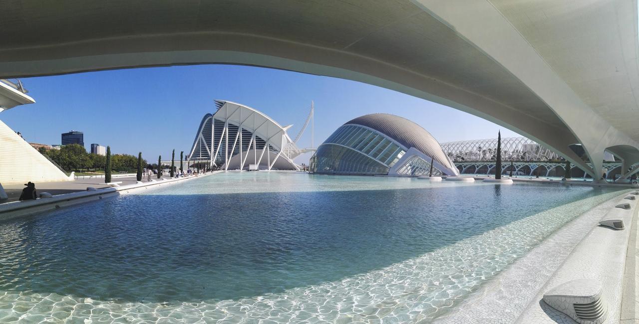 Apartup Blue Opera View Apartment Valencia Luaran gambar